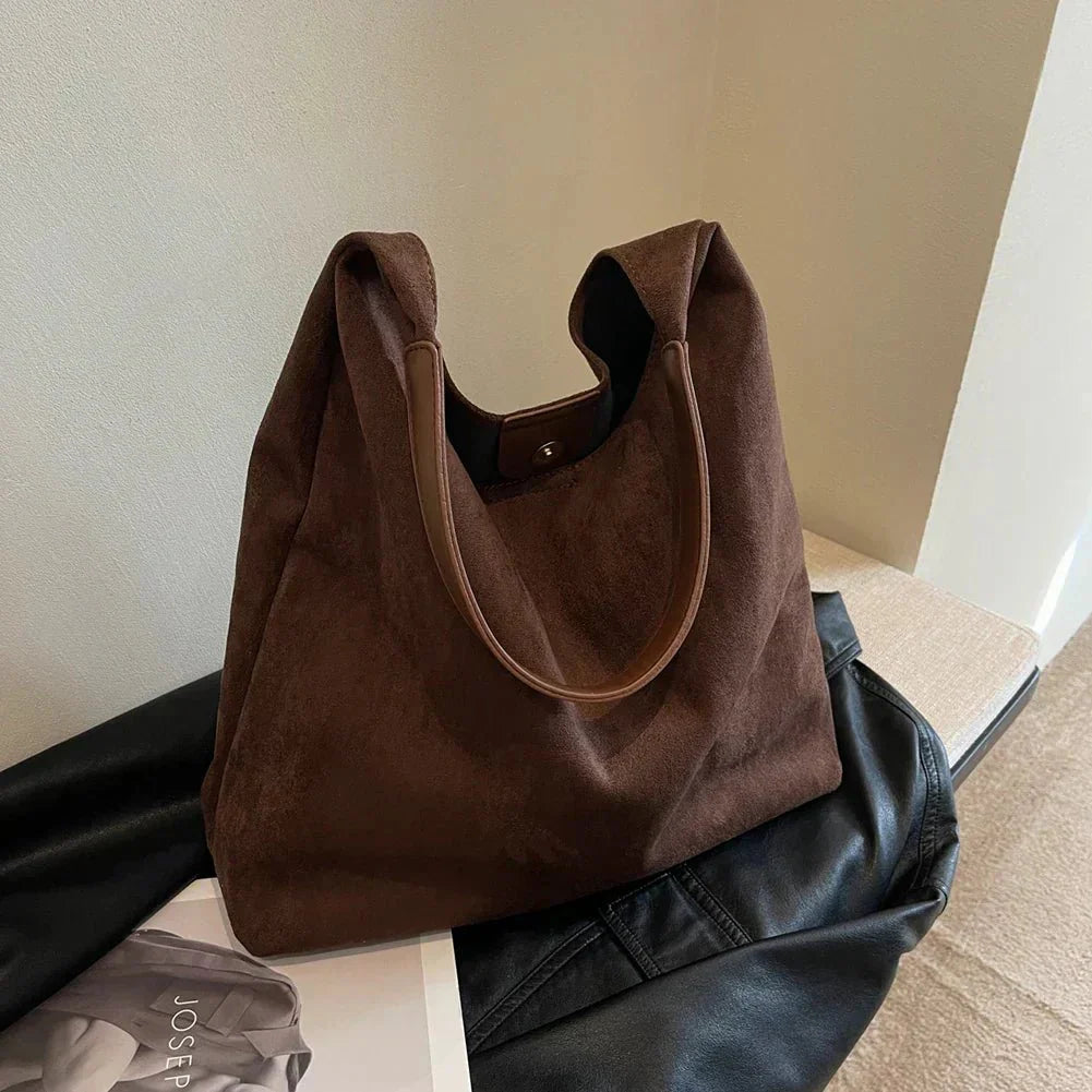 Jady | Ruskind Tote Bag
